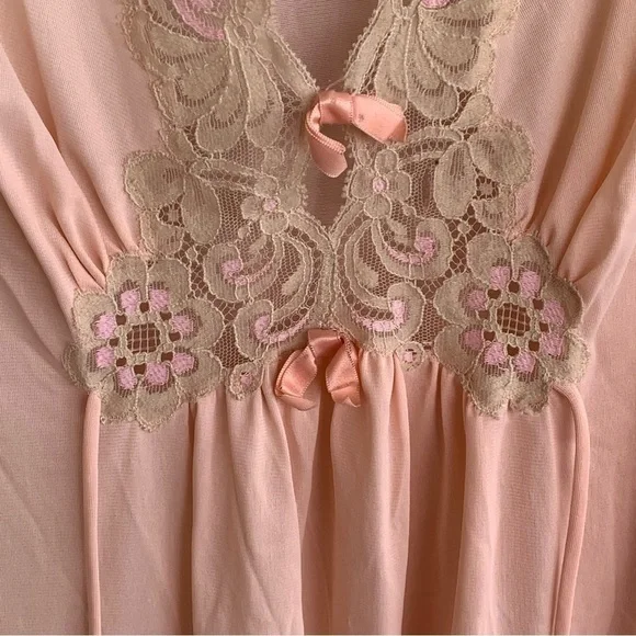 Vintage Vanity Fair Lingerie Nightgown Robe Peignor Set Women 36 Ladies Lace